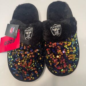 FOCO NFL woman’s Raiders sequined slippers size small (5-6)